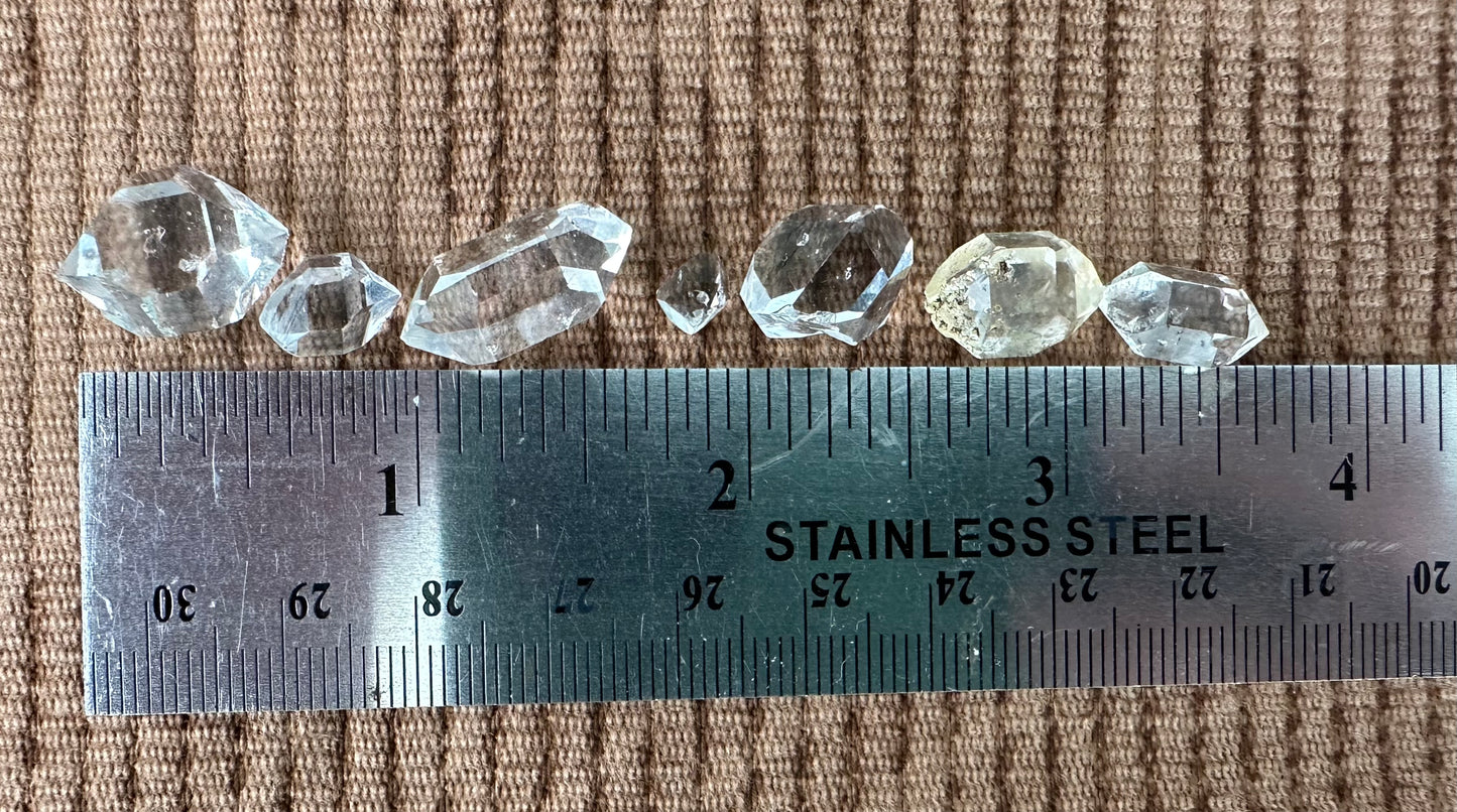 Lot of 7 Water Clear Herkimer Diamond Crystals Approx. 9g