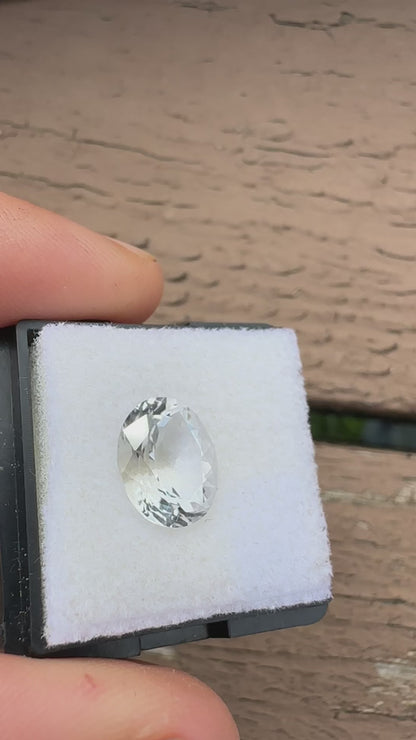 Faceted Herkimer Diamond Oval 2.96 ct, 10.6 x 8.4 mm