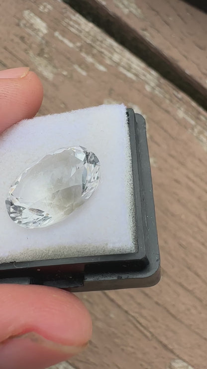 Faceted Herkimer Diamond Oval 7.98 ct, 15 x 11.8 mm